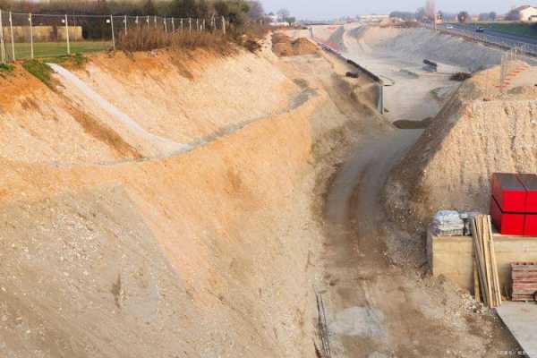 淤泥土如何用于路基填筑 公路资料淤泥换填模板-第3张图片-马瑞范文网